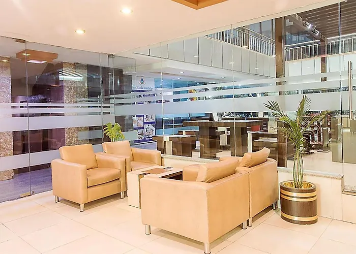 Pauwa Hotel 4*